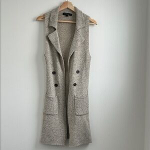 Love Tree Sleeveless Long Sweater Knit Cardigan